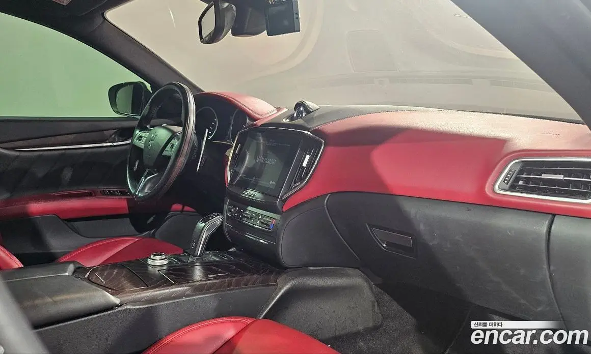 Maserati Ghibli 2020 3.0 автомат (гидро), фото 15