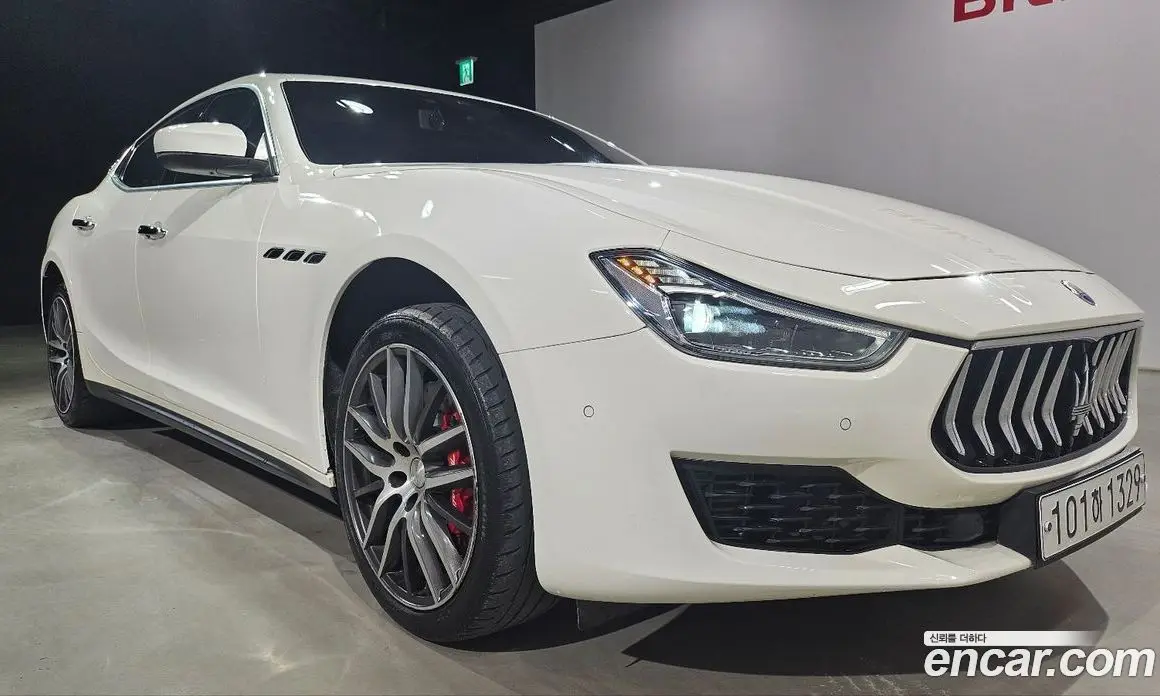 Maserati Ghibli 2020 3.0 автомат (гидро), фото 8
