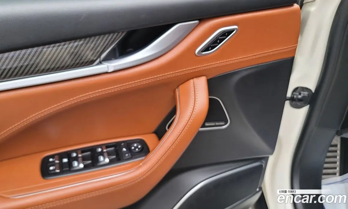 Maserati Levante 2017 3.0 автомат (гидро), фото 14