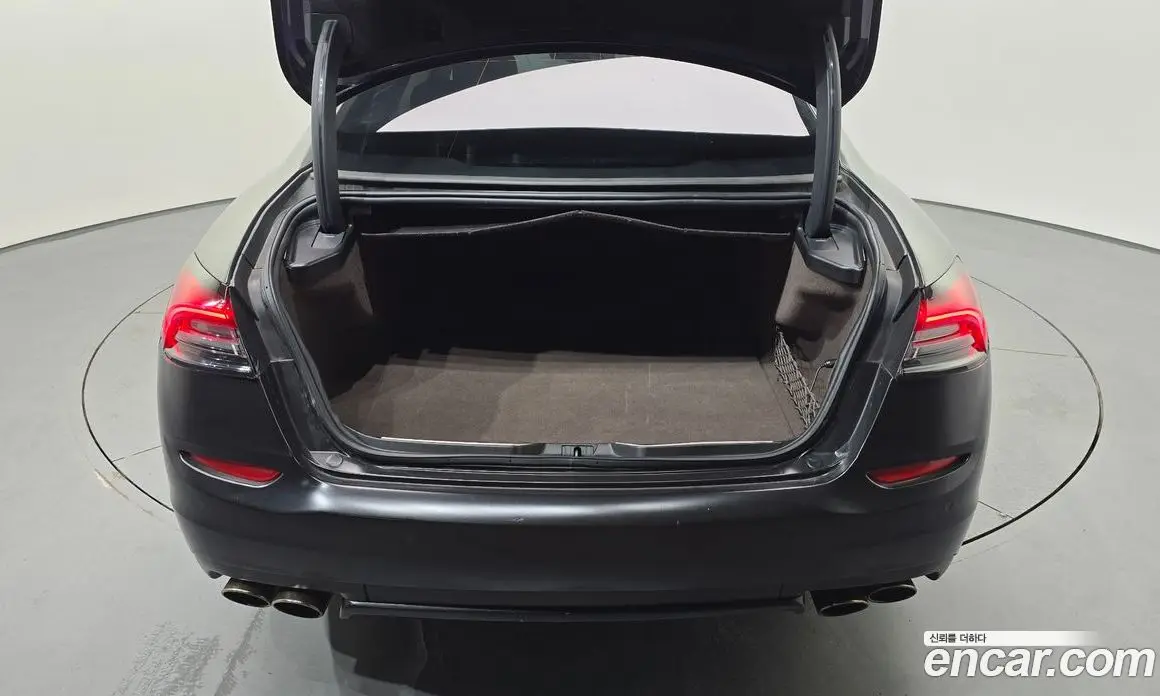 Maserati Quattroporte 2014 3.0 автомат (гидро), фото 17