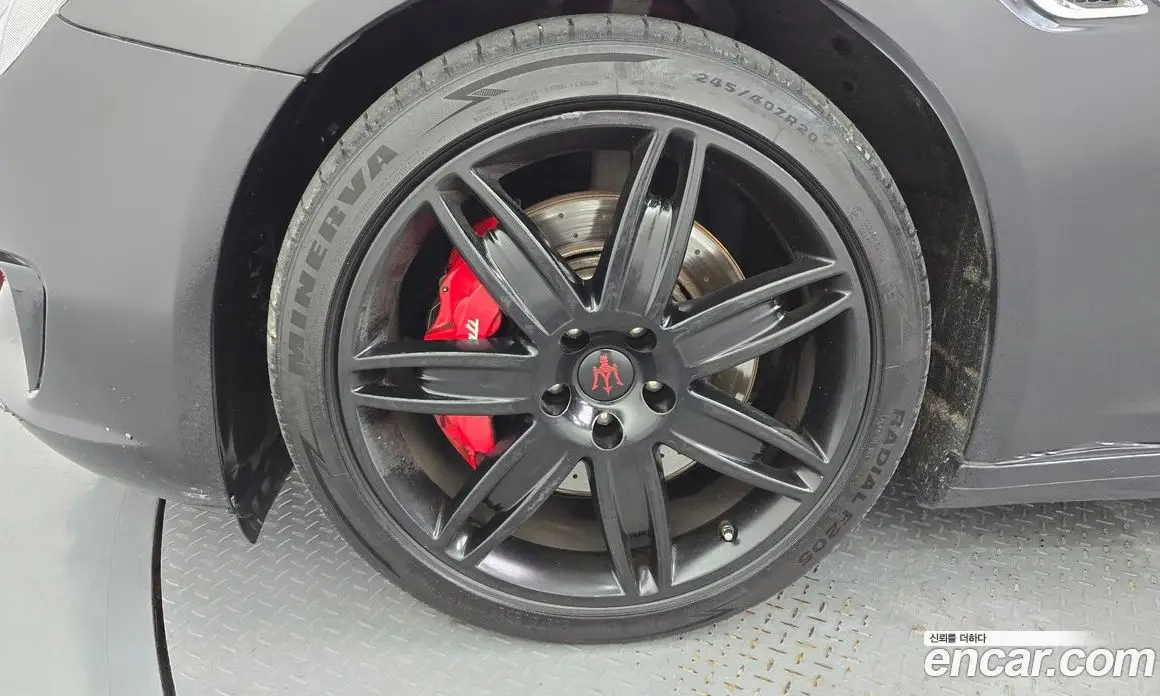 Maserati Quattroporte 2014 3.0 автомат (гидро), фото 5