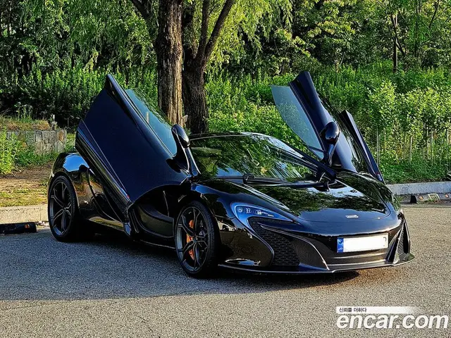 McLaren 650S 2015 3.8 автомат (гидро), миниатюра 1