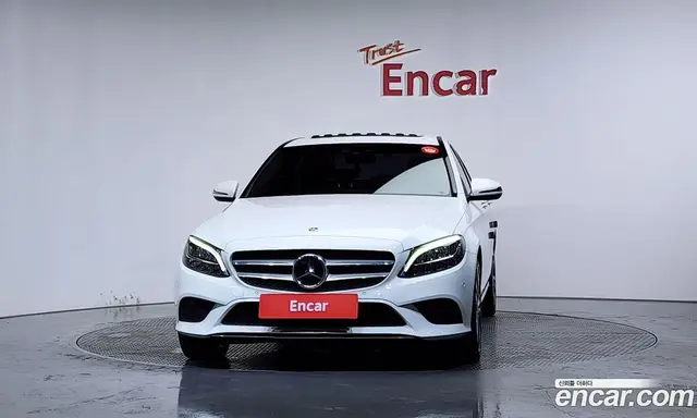 Mercedes-Benz C-Class 2021 1.9 автомат (гидро), миниатюра 3