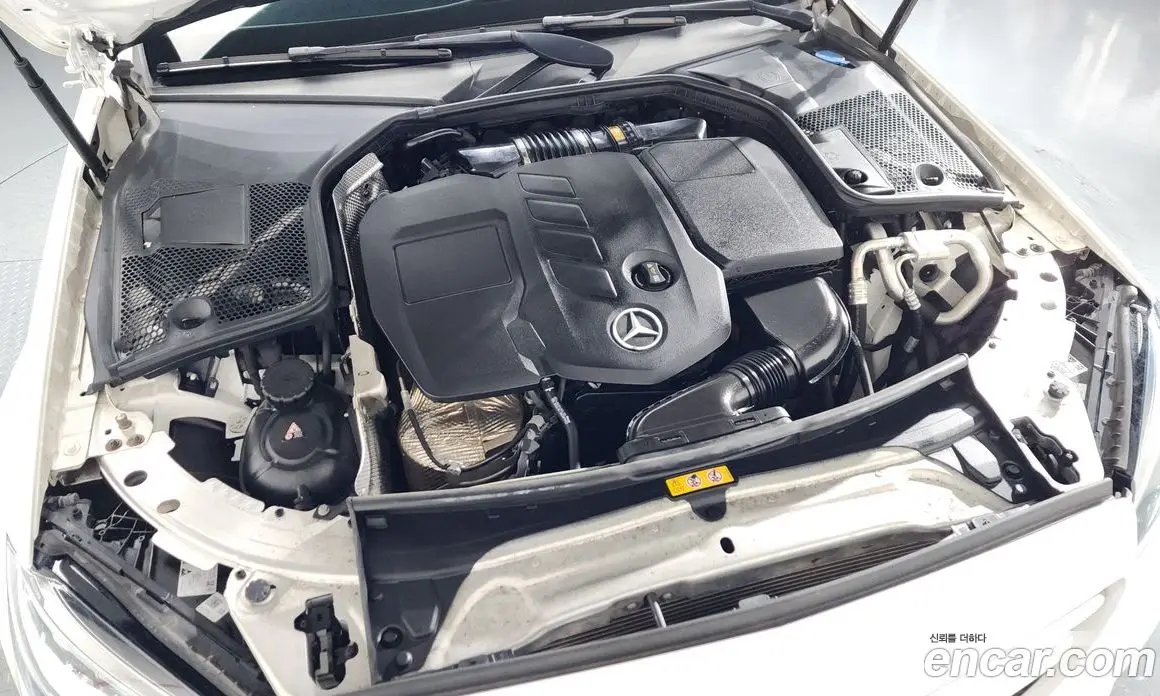 Mercedes-Benz C-Class 2021 1.9 автомат (гидро), фото 6