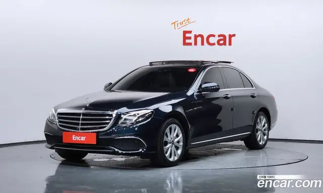 Mercedes-Benz E-Class 2017 2.0 автомат (гидро), миниатюра 1