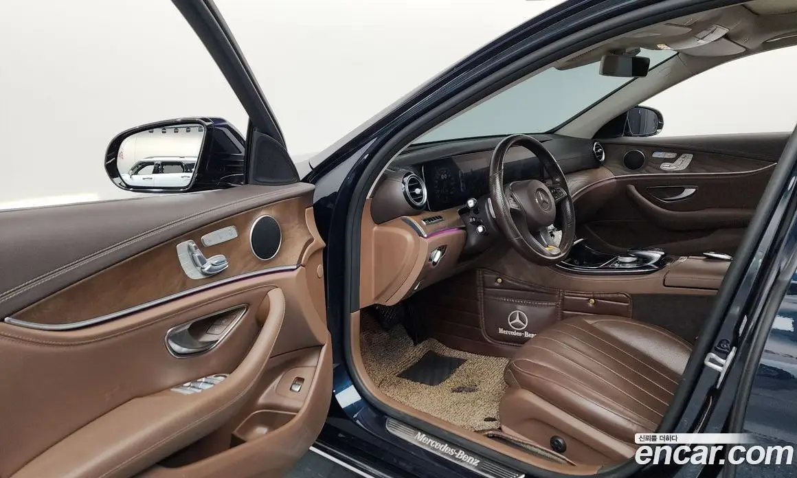 Mercedes-Benz E-Class 2017 2.0 автомат (гидро), фото 13