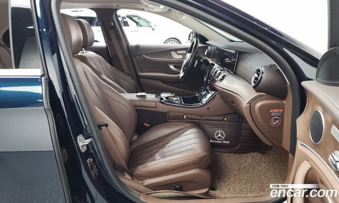 Mercedes-Benz E-Class 2017 2.0 автомат (гидро), фото 16