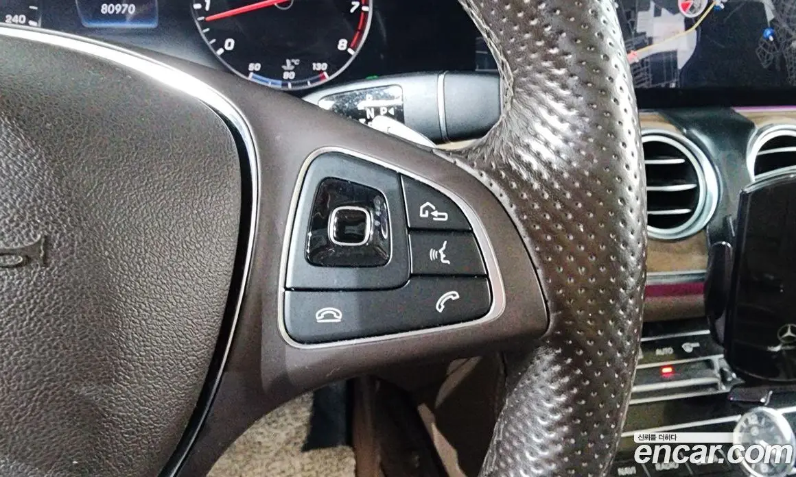 Mercedes-Benz E-Class 2017 2.0 автомат (гидро), фото 22