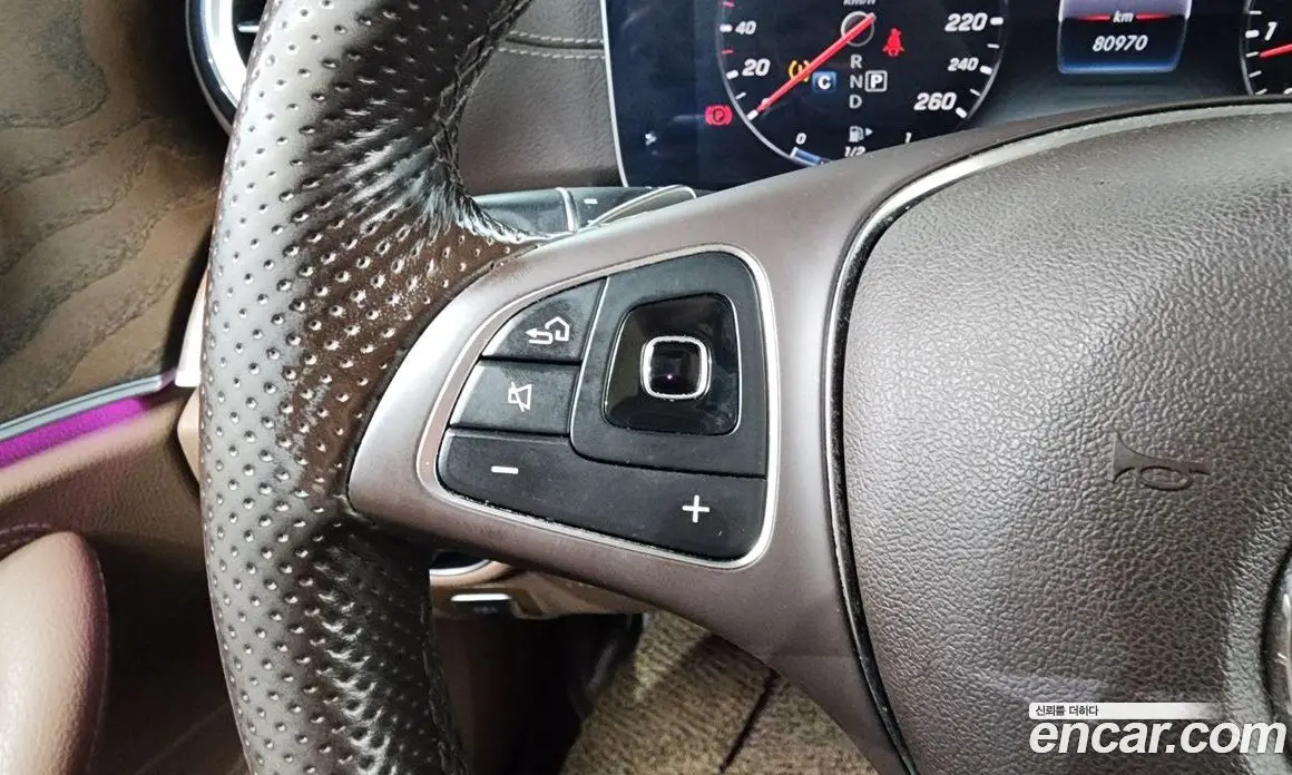 Mercedes-Benz E-Class 2017 2.0 автомат (гидро), фото 23