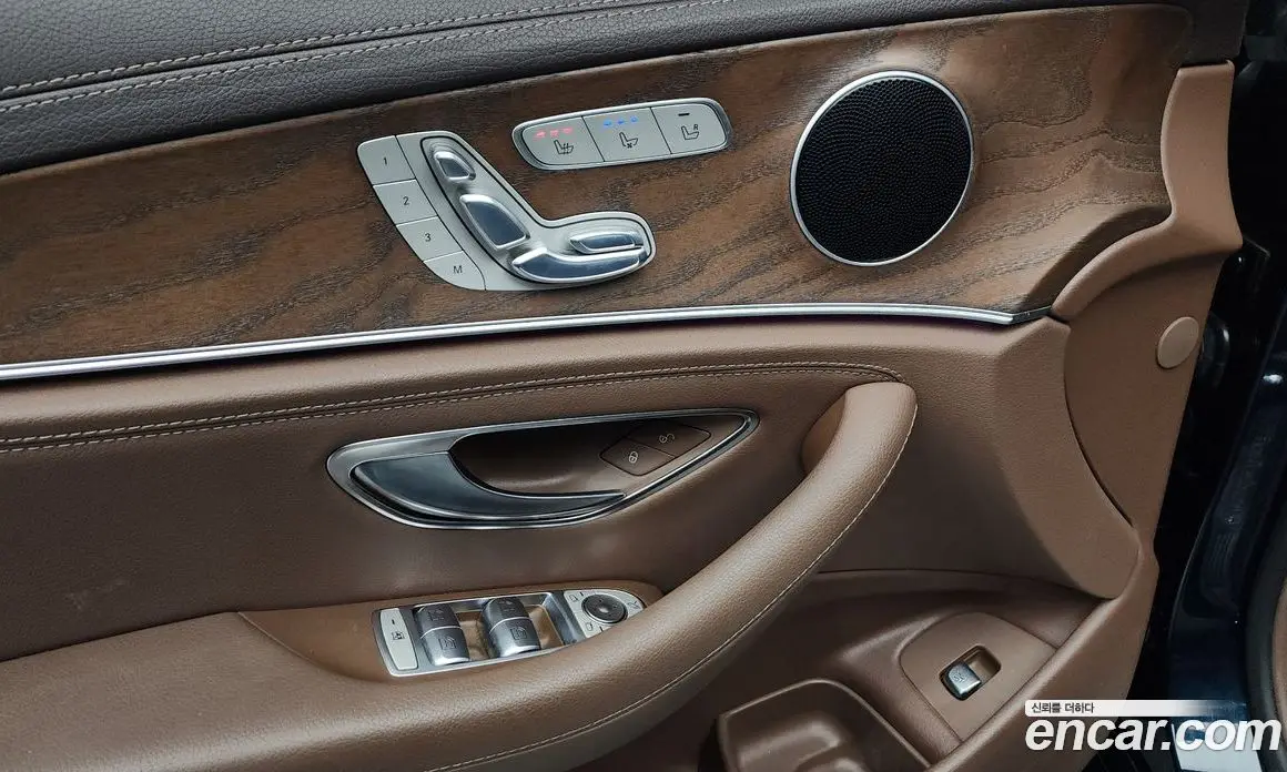 Mercedes-Benz E-Class 2017 2.0 автомат (гидро), фото 29