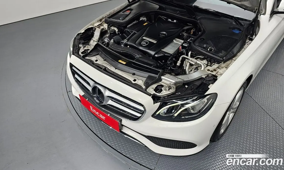 Mercedes-Benz E-Class 2018 2.0 автомат (гидро), фото 6