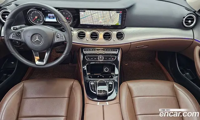 Mercedes-Benz E-Class 2018 2.0 автомат (гидро), миниатюра 10