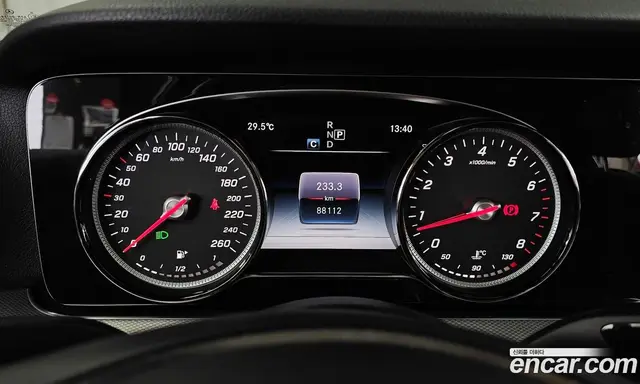 Mercedes-Benz E-Class 2018 2.0 автомат (гидро), миниатюра 8