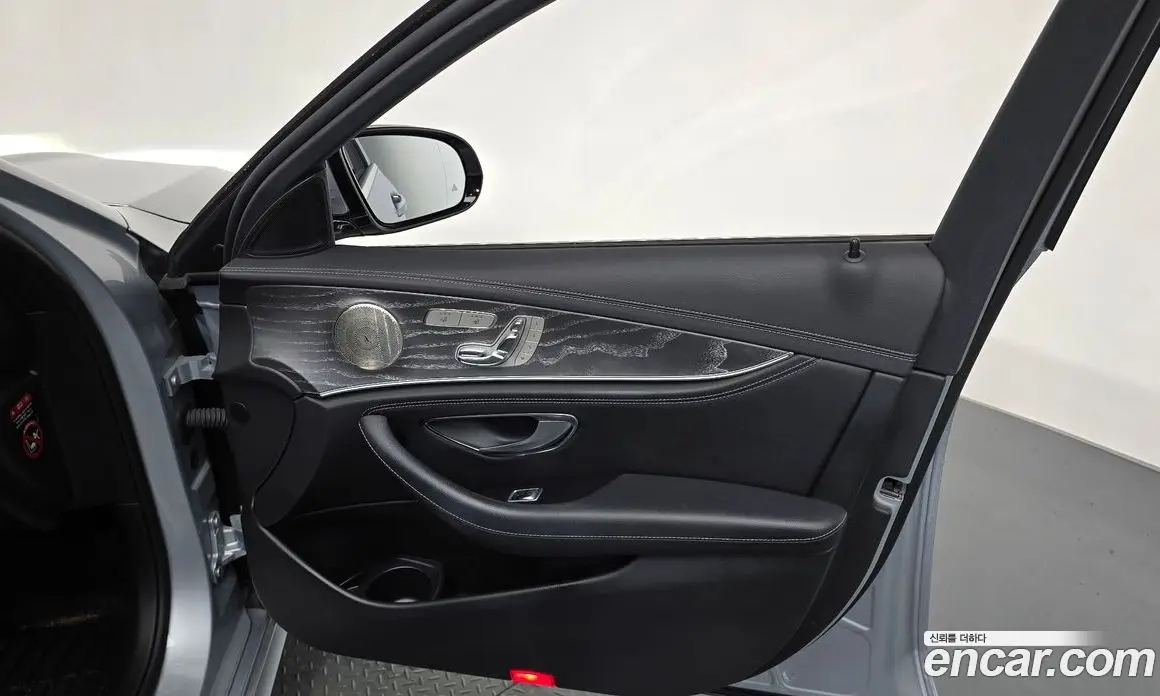 Mercedes-Benz E-Class 2022 2.0 автомат (гидро), фото 14