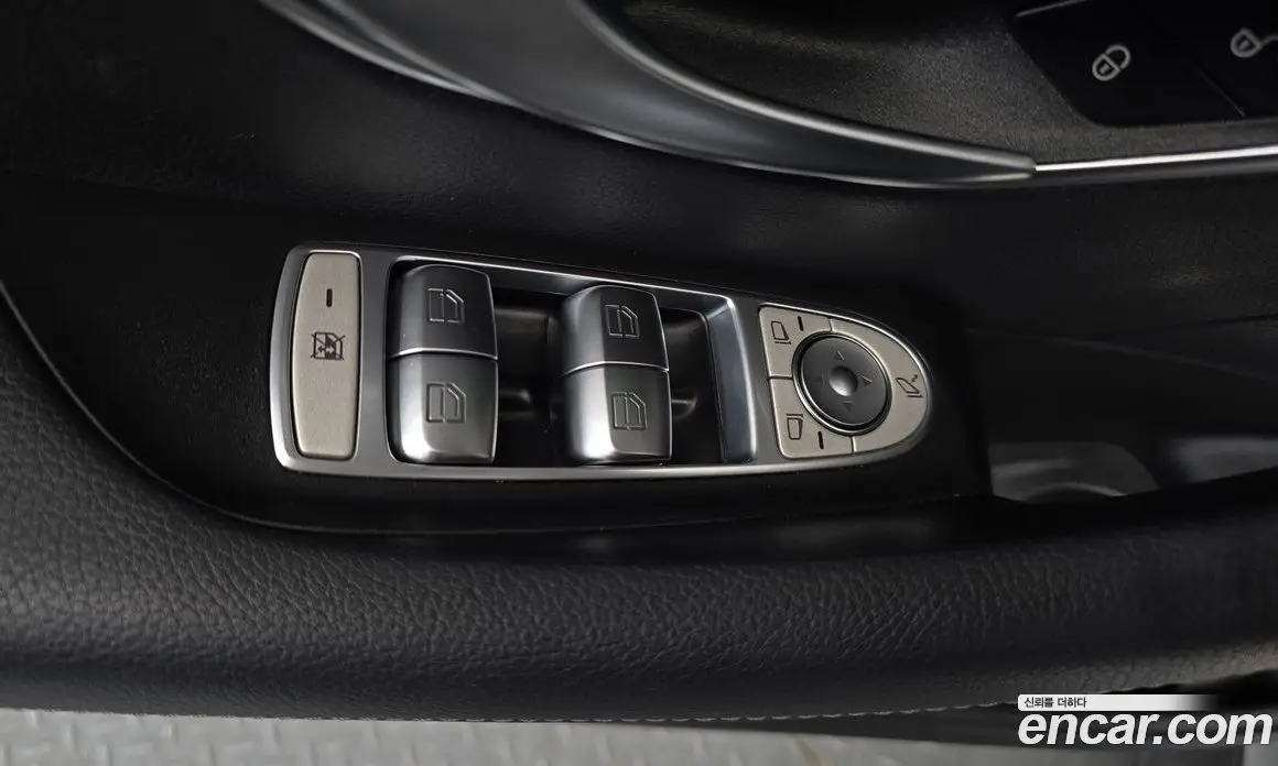 Mercedes-Benz E-Class 2022 2.0 автомат (гидро), фото 28