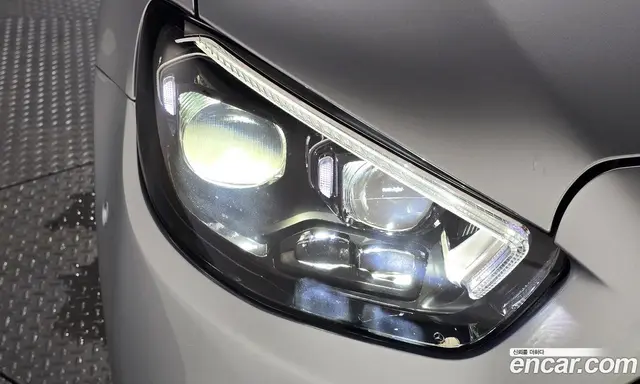 Mercedes-Benz E-Class 2022 2.0 автомат (гидро), миниатюра 8