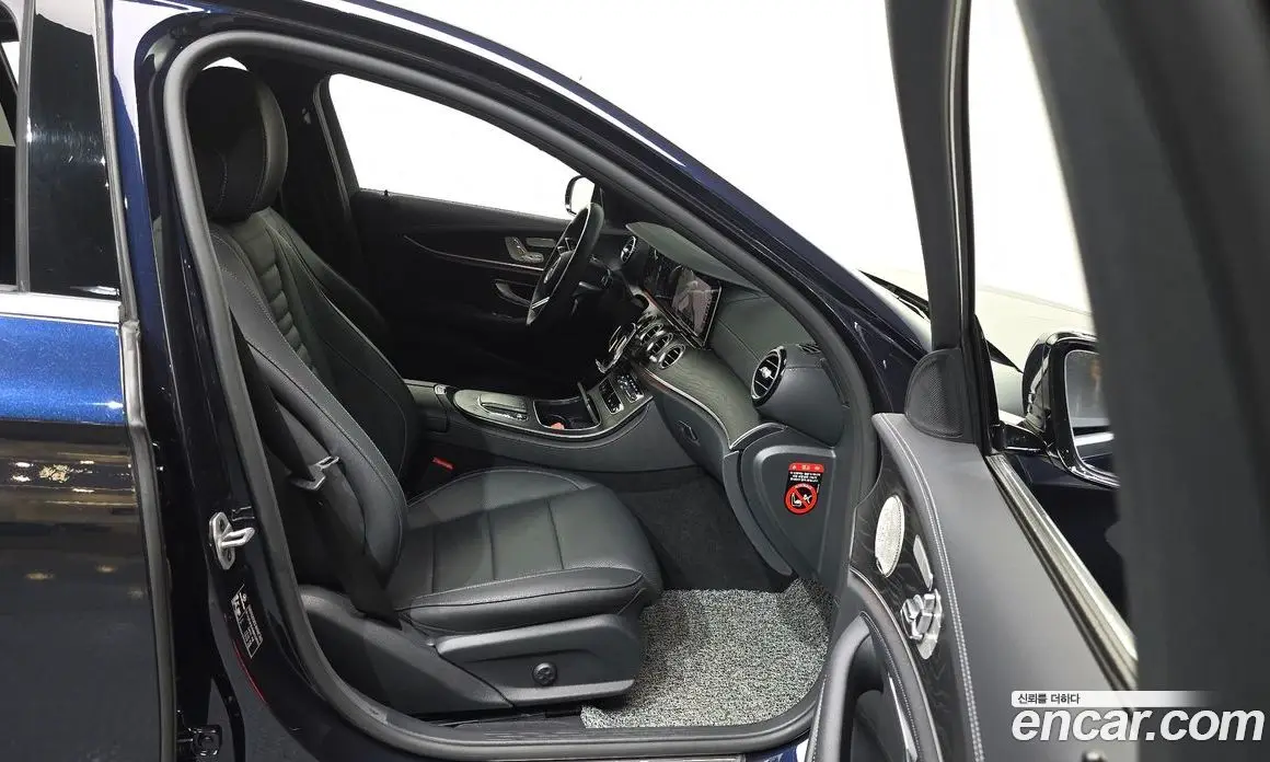 Mercedes-Benz E-Class 2022 1.9 автомат (гидро), фото 11
