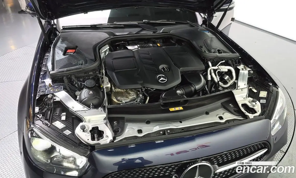 Mercedes-Benz E-Class 2022 1.9 автомат (гидро), фото 6