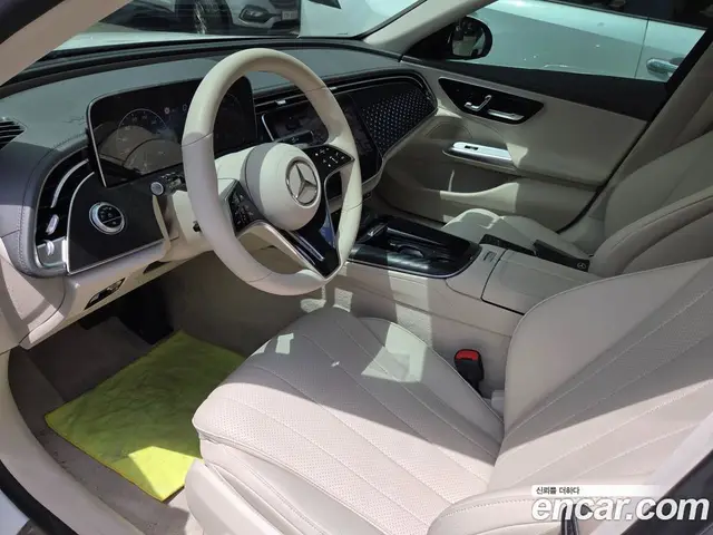 Mercedes-Benz E-Class 2024 2.0 автомат (гидро), миниатюра 6