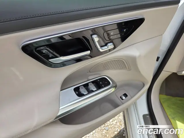Mercedes-Benz E-Class 2024 2.0 автомат (гидро), миниатюра 10