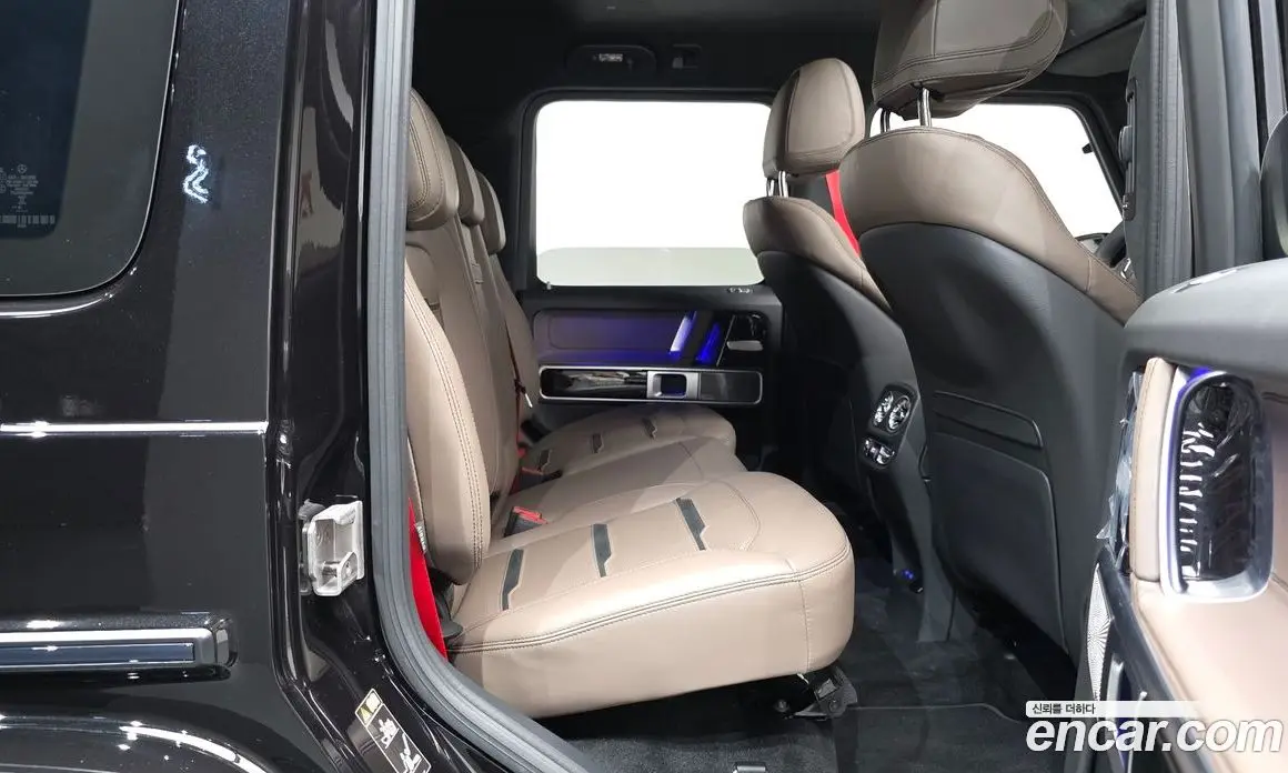 Mercedes-Benz G-Class 2025 4.0 автомат (гидро), фото 16