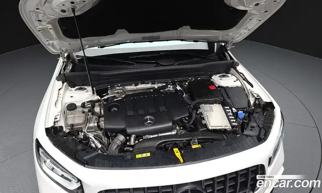 Mercedes-Benz GLB-Class 2024 1.9 автомат (гидро), миниатюра 6