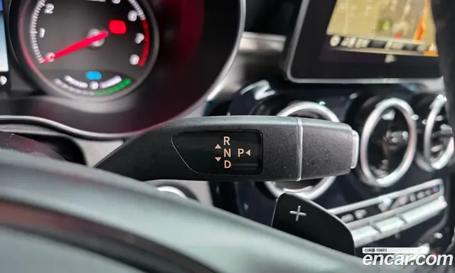 Mercedes-Benz GLC-Class 2018 2.0 автомат (гидро), миниатюра 12