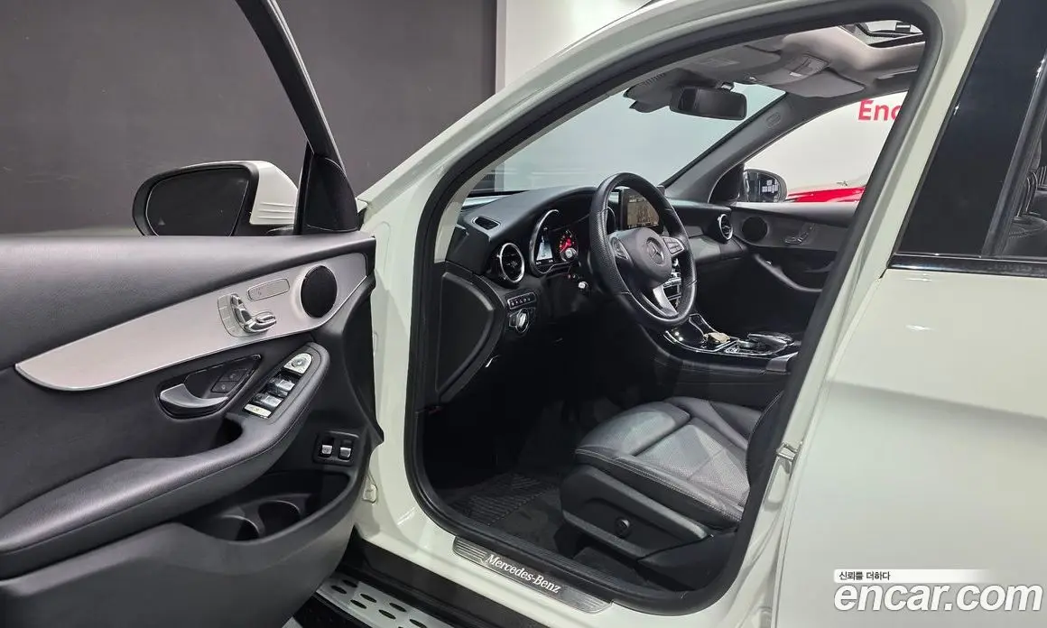 Mercedes-Benz GLC-Class 2018 2.0 автомат (гидро), фото 13