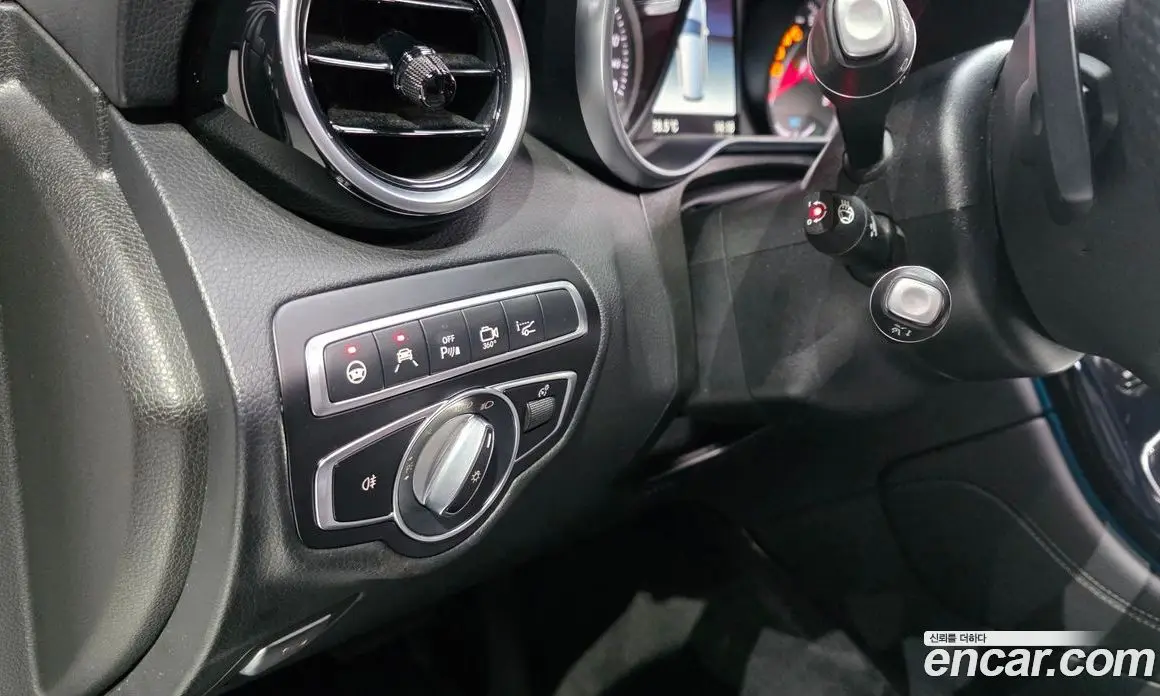 Mercedes-Benz GLC-Class 2018 2.0 автомат (гидро), фото 18