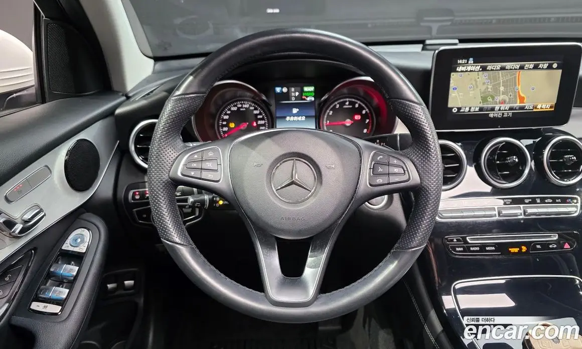 Mercedes-Benz GLC-Class 2018 2.0 автомат (гидро), фото 19