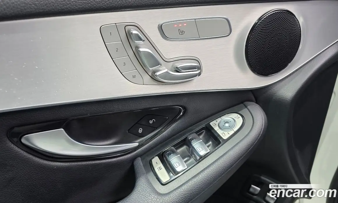Mercedes-Benz GLC-Class 2018 2.0 автомат (гидро), фото 28
