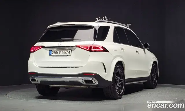 Mercedes-Benz GLE-Class 2021 3.0 автомат (гидро), миниатюра 2