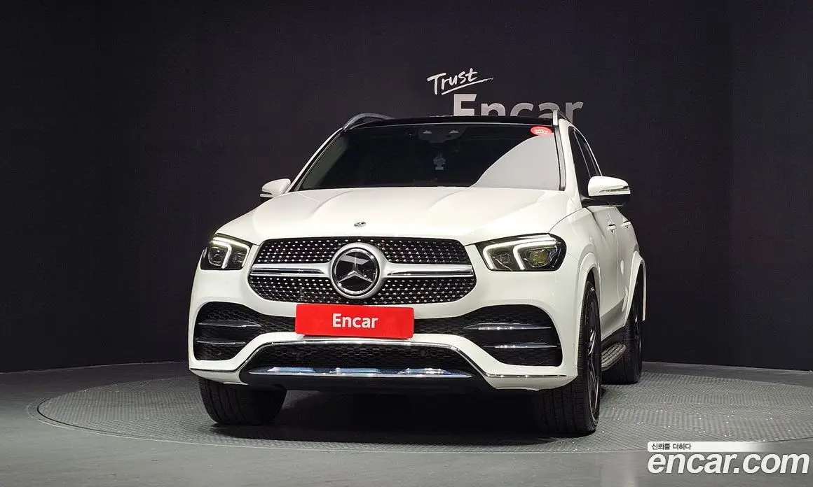 Mercedes-Benz GLE-Class 2021 3.0 автомат (гидро), фото 3