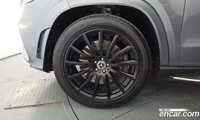 Mercedes-Benz GLS-Class 2021 4.0 автомат (гидро), миниатюра 5