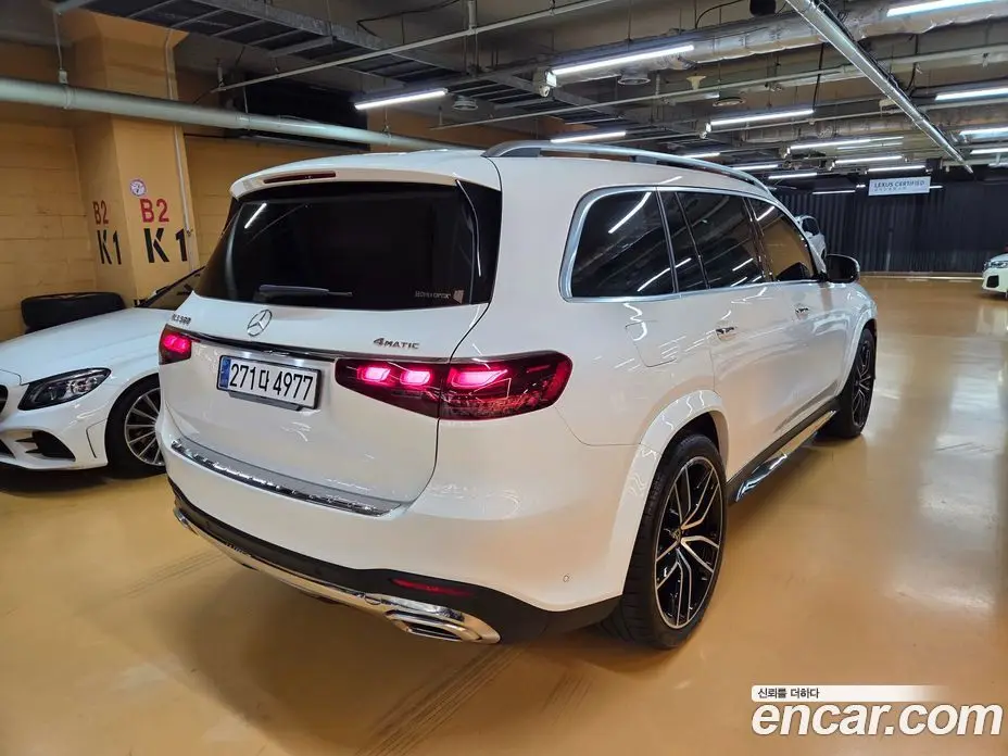 Mercedes-Benz GLS-Class 2024 4.0 автомат (гидро), фото 19