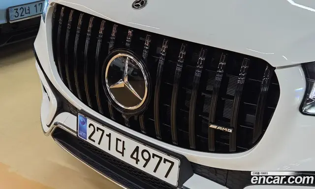 Mercedes-Benz GLS-Class 2024 4.0 автомат (гидро), миниатюра 3