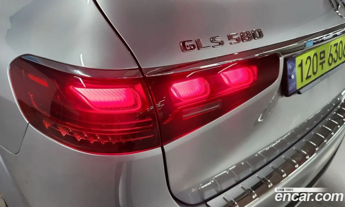 Mercedes-Benz GLS-Class 2024 4.0 автомат (гидро), фото 17
