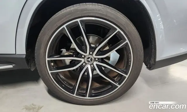 Mercedes-Benz GLS-Class 2024 4.0 автомат (гидро), миниатюра 5