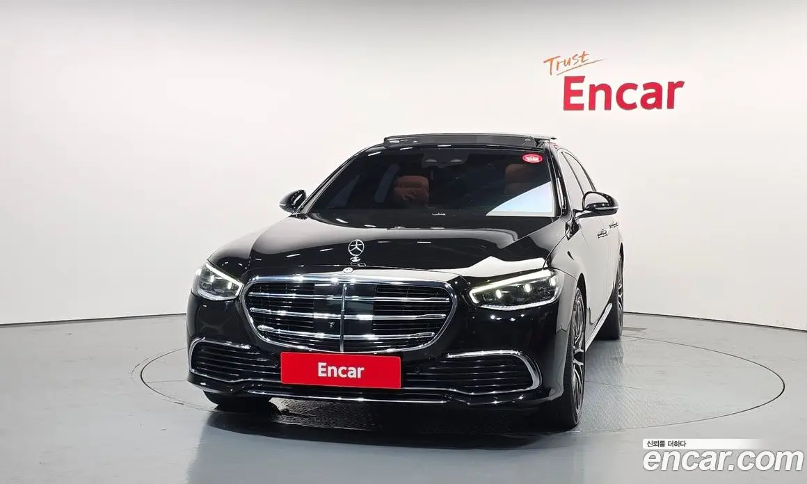Mercedes-Benz S-Class 2022 4.0 автомат (гидро), фото 3