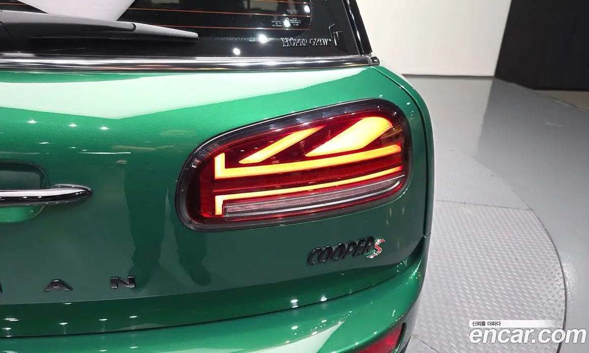 Mini Clubman 2023 2.0 автомат (гидро), фото 9