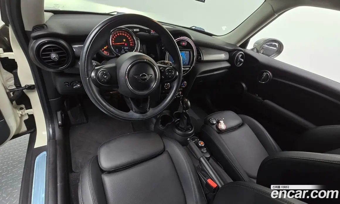 Mini Cooper 2018 1.5 автомат (гидро), фото 7