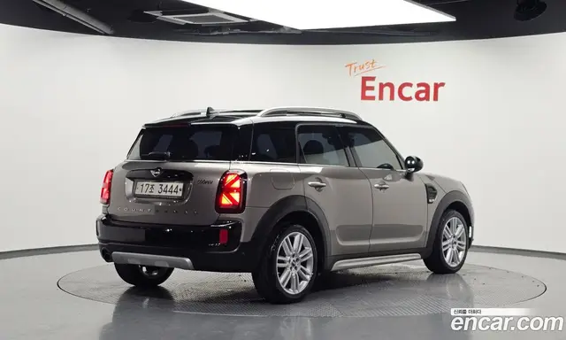 Mini Countryman 2019 1.5 автомат (гидро), миниатюра 2