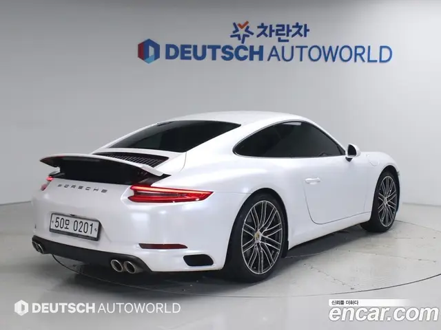 Porsche 911 2016 3.0 автомат (гидро), миниатюра 2