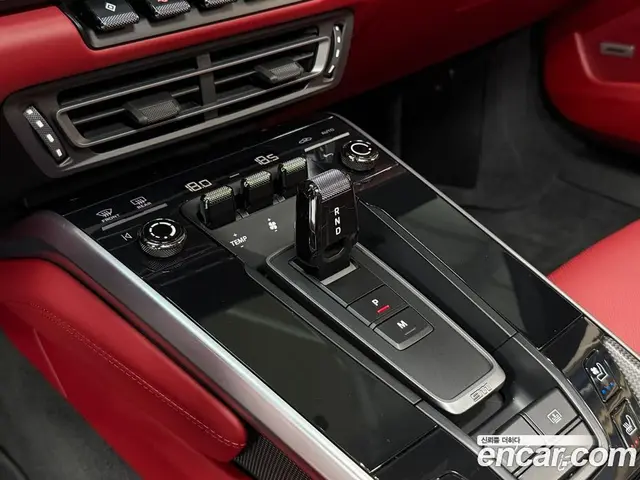 Porsche 911 2020 3.0 автомат (гидро), миниатюра 9