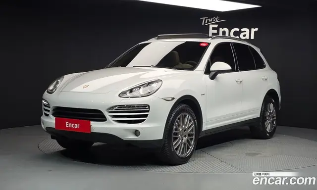 Porsche Cayenne 2013 3.0 автомат (гидро), миниатюра 1