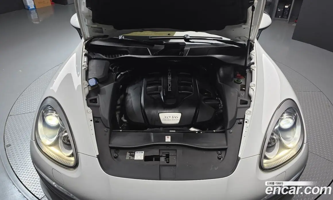 Porsche Cayenne 2013 3.0 автомат (гидро), фото 6