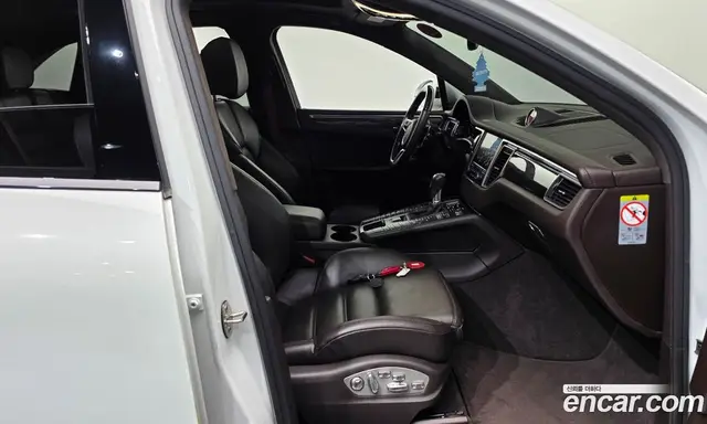 Porsche Macan 2018 3.6 автомат (гидро), миниатюра 11