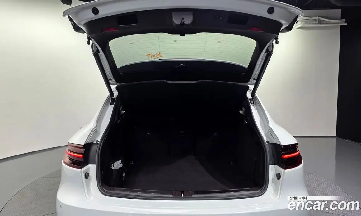 Porsche Macan 2018 3.6 автомат (гидро), фото 20