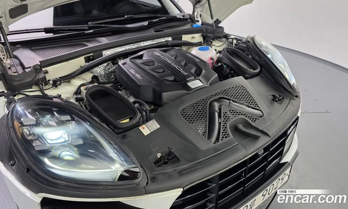Porsche Macan 2018 3.6 автомат (гидро), фото 6