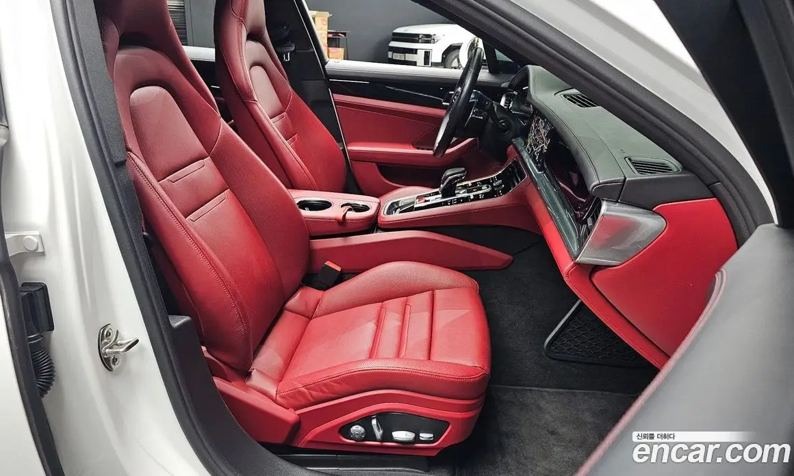 Porsche Panamera 2018 3.0 автомат (гидро), фото 16